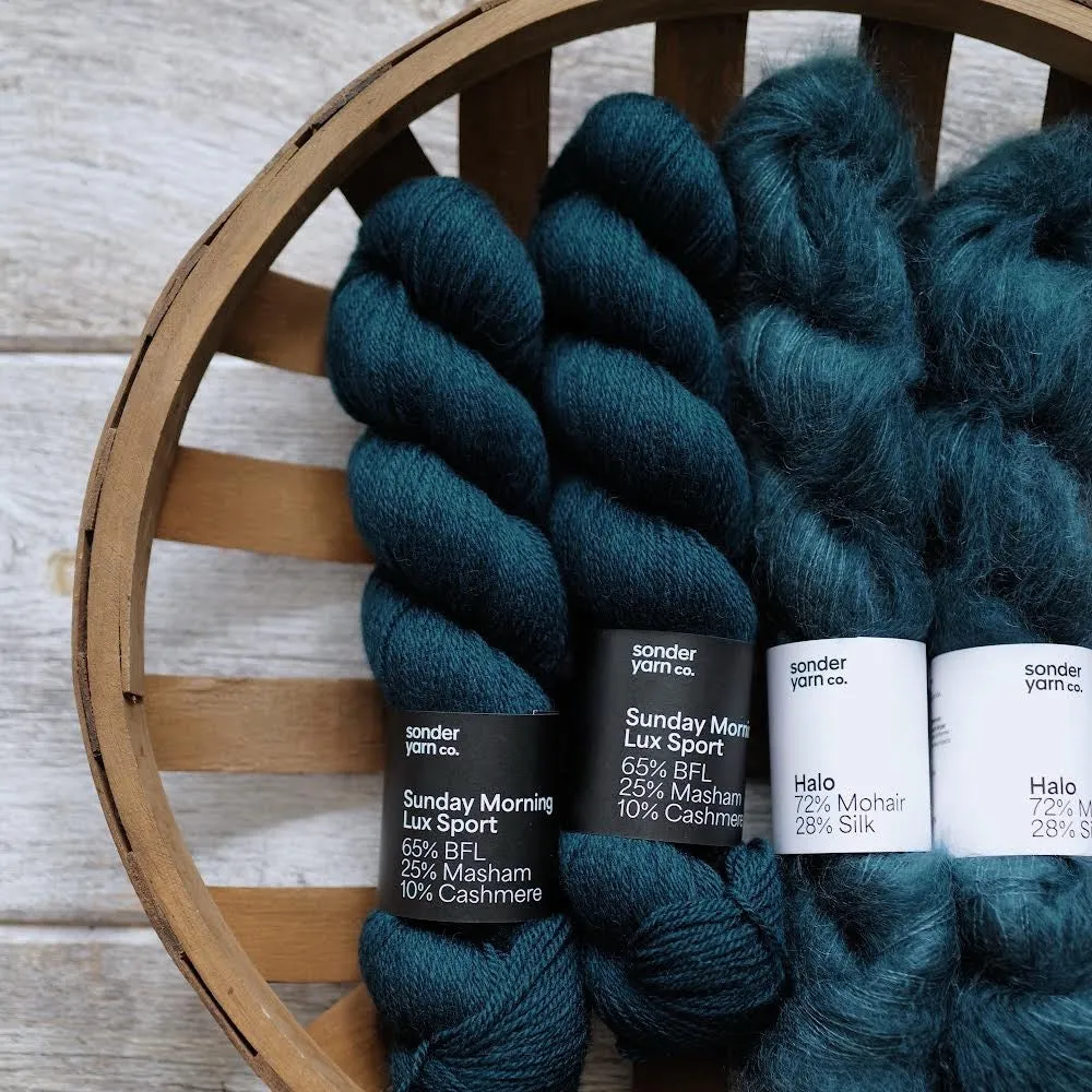 Fichu Bleu by Orlane Sucche