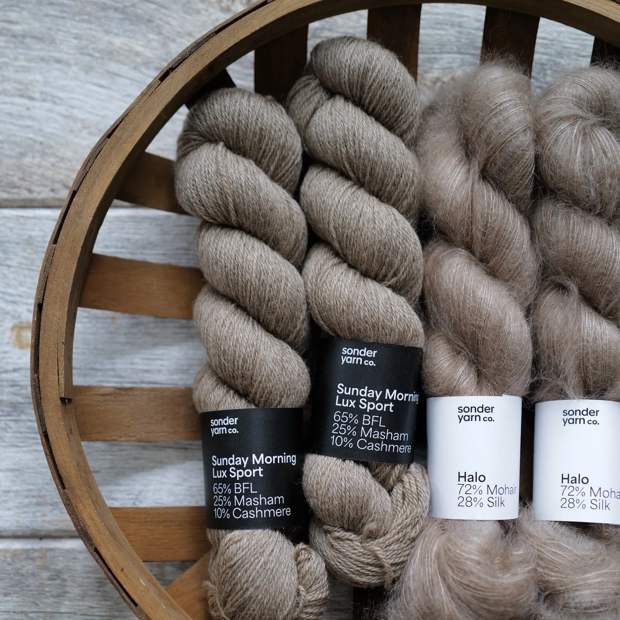 Fichu Bleu by Orlane Sucche