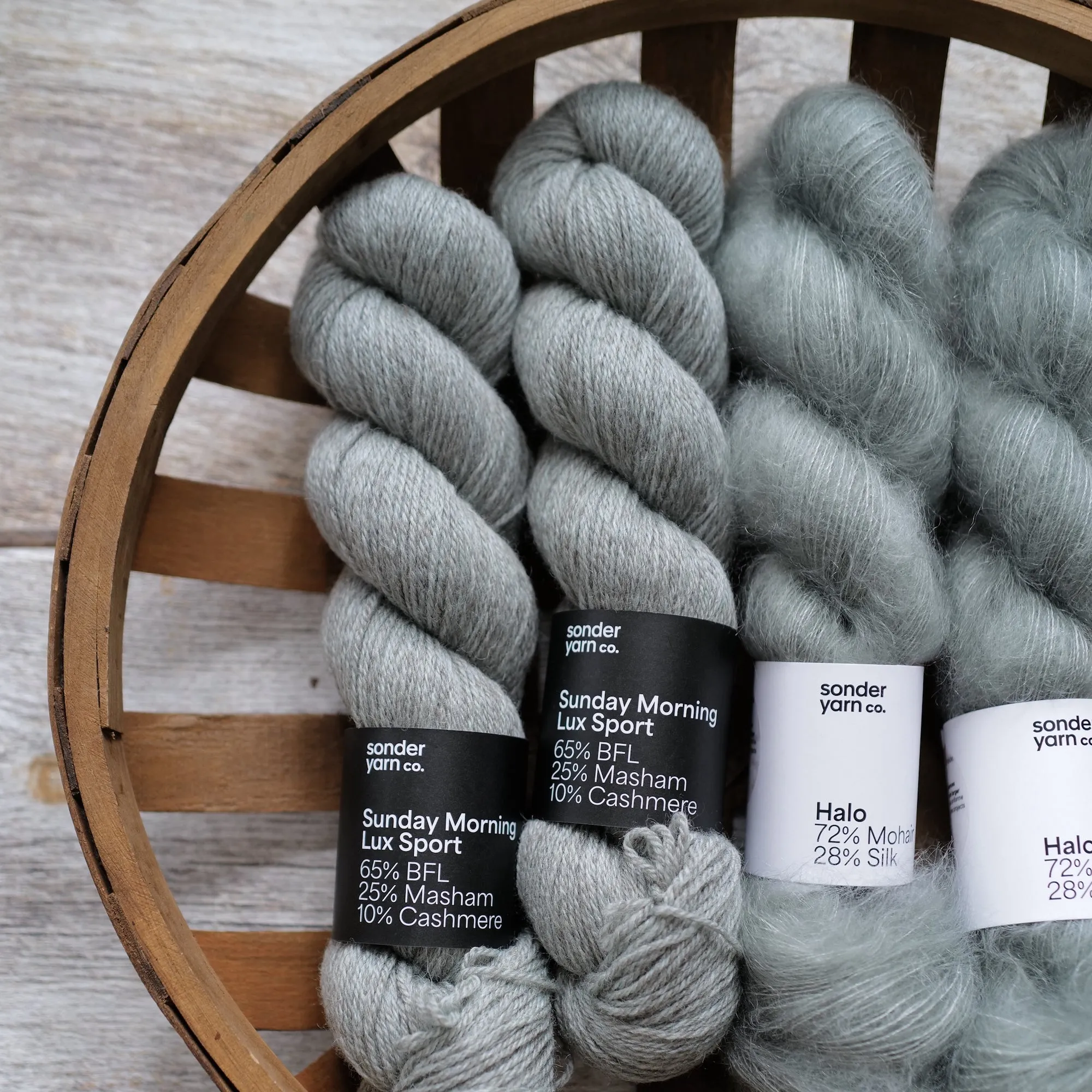 Fichu Bleu by Orlane Sucche