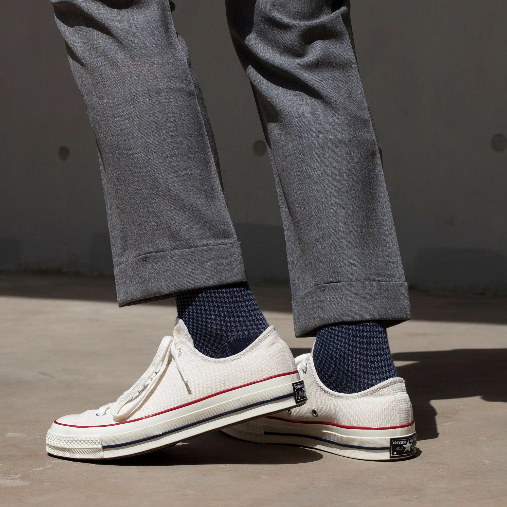 Men's Houndstooth Socks - Navy & Gray