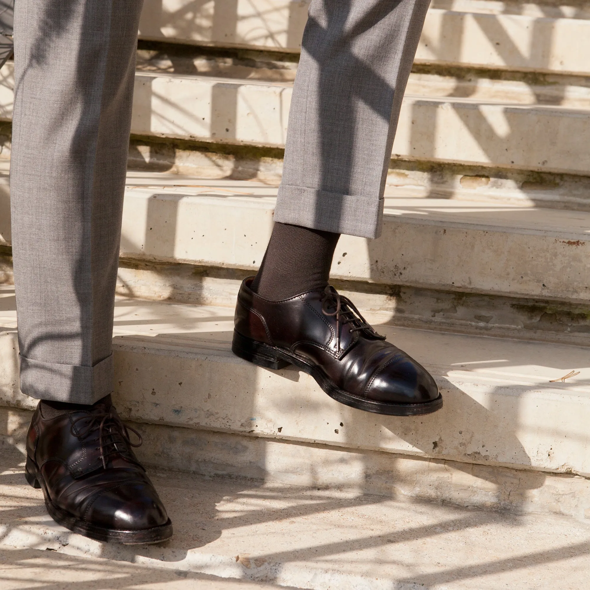Men's Witty Spiral Socks - Brown