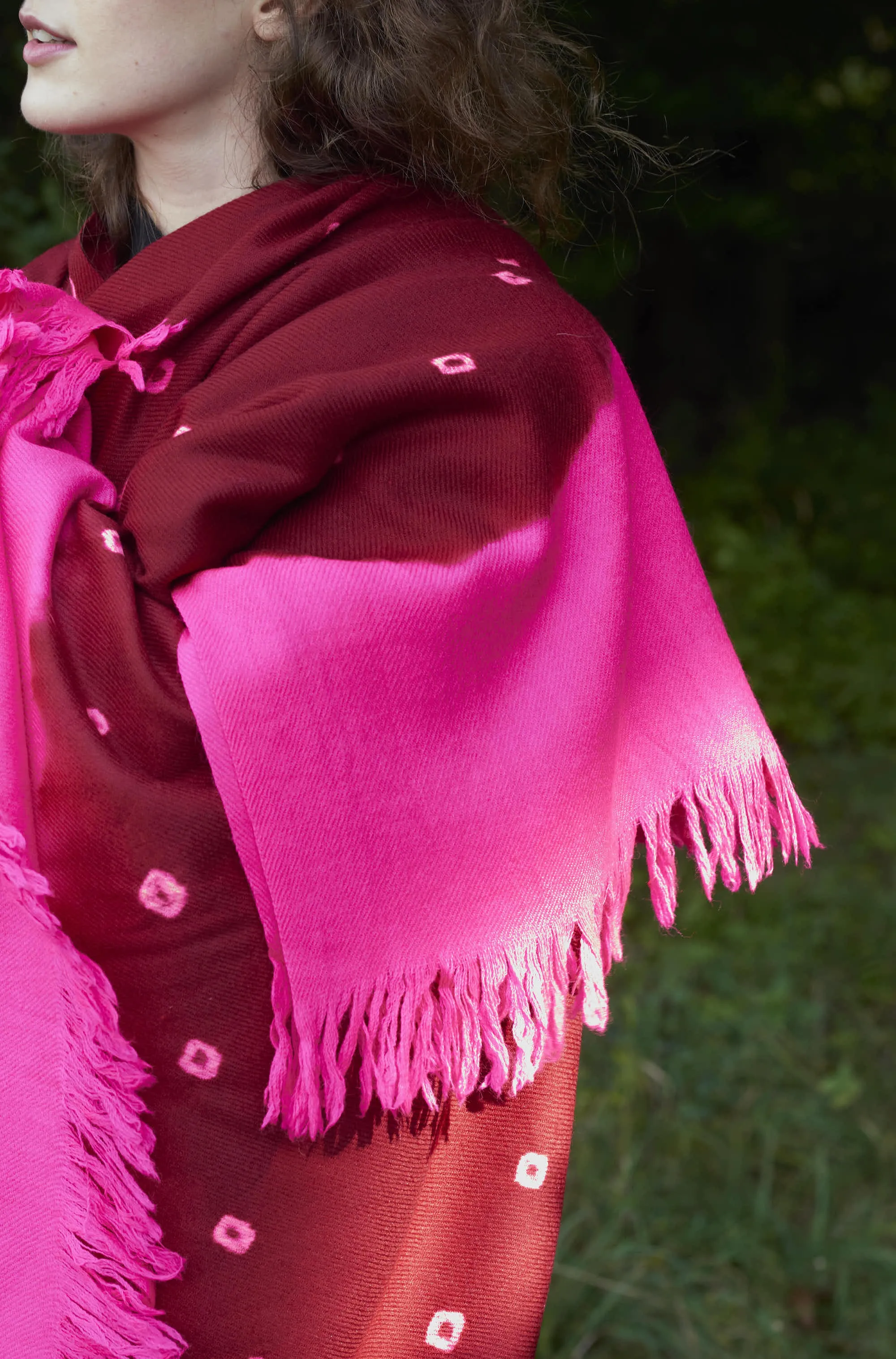 Pure wool ‘Bandhani’ Shawl | Garnet Rose